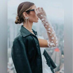 Floral Wedding Gloves